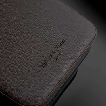 Lifestyle Organizer; Braun